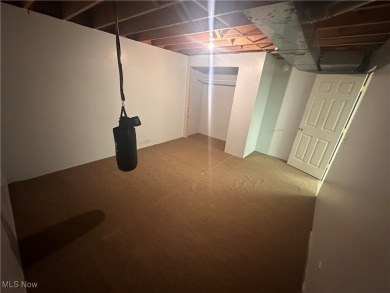 Spacious ranch home offering 3 bedrooms, 2 full baths, and an on Apple Valley Golf Course in Ohio - for sale on GolfHomes.com, golf home, golf lot