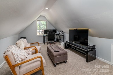 Beautiful 4 Bedroom 2.5 Bath Home In Golf Community w/NO HOA's! on Mooresville Golf Course in North Carolina - for sale on GolfHomes.com, golf home, golf lot
