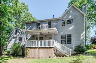 Beautiful 4 Bedroom 2.5 Bath Home In Golf Community w/NO HOA's! on Mooresville Golf Course in North Carolina - for sale on GolfHomes.com, golf home, golf lot