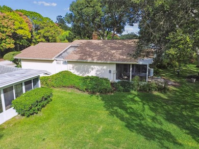 Welcome to this beautifully maintained 3-bedroom, 2-bath on Beacon Woods Golf Club in Florida - for sale on GolfHomes.com, golf home, golf lot
