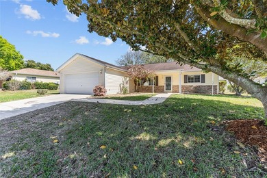Welcome to this inviting Chestnut model home with an open 2/2/2 on Eagle Ridge At Spruce Creek Country Club in Florida - for sale on GolfHomes.com, golf home, golf lot
