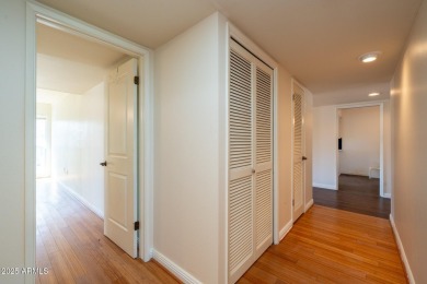 This spacious 3-bedroom, 2-bath residence offers 1,832 sq ft of on PalmBrook Country Club in Arizona - for sale on GolfHomes.com, golf home, golf lot