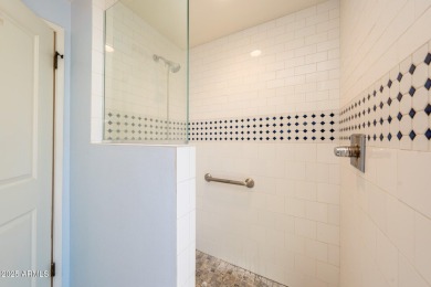 This spacious 3-bedroom, 2-bath residence offers 1,832 sq ft of on PalmBrook Country Club in Arizona - for sale on GolfHomes.com, golf home, golf lot
