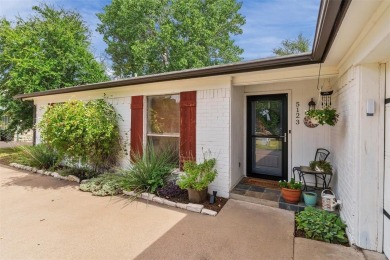 Welcome to lake life at its finest in DeCordova Bend Estates! on De Cordova Bend Country Club in Texas - for sale on GolfHomes.com, golf home, golf lot