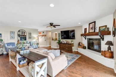 Welcome to lake life at its finest in DeCordova Bend Estates! on De Cordova Bend Country Club in Texas - for sale on GolfHomes.com, golf home, golf lot