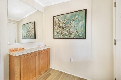 3 BEDROOM SPLIT FLOOR PLAN, loads of sunlight, super clean!!! on Maple Leaf Golf and Country Club in Florida - for sale on GolfHomes.com, golf home, golf lot