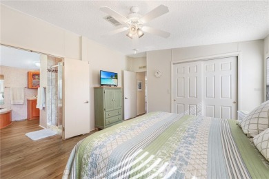 3 BEDROOM SPLIT FLOOR PLAN, loads of sunlight, super clean!!! on Maple Leaf Golf and Country Club in Florida - for sale on GolfHomes.com, golf home, golf lot