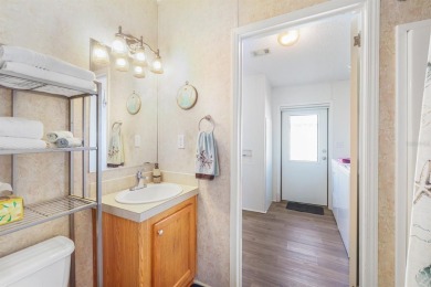 3 BEDROOM SPLIT FLOOR PLAN, loads of sunlight, super clean!!! on Maple Leaf Golf and Country Club in Florida - for sale on GolfHomes.com, golf home, golf lot