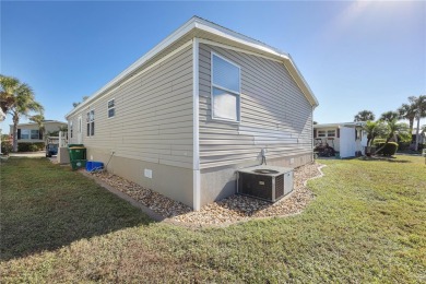 3 BEDROOM SPLIT FLOOR PLAN, loads of sunlight, super clean!!! on Maple Leaf Golf and Country Club in Florida - for sale on GolfHomes.com, golf home, golf lot