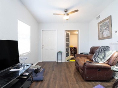 Charming bungalow situated on a quiet street in the heart of on Port Charlotte Golf Club in Florida - for sale on GolfHomes.com, golf home, golf lot