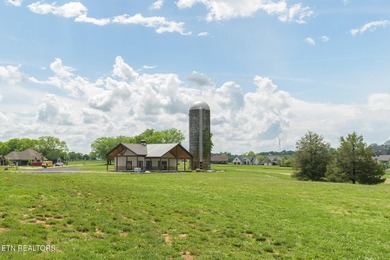 This 1.67 acre double lot boasts a prime building site near the on Tennessee National Golf Club in Tennessee - for sale on GolfHomes.com, golf home, golf lot