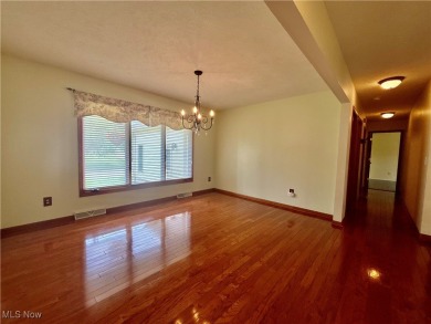 This beautiful ranch home sits on over half an acre and boasts on Green Ridge Golf Course in Ohio - for sale on GolfHomes.com, golf home, golf lot
