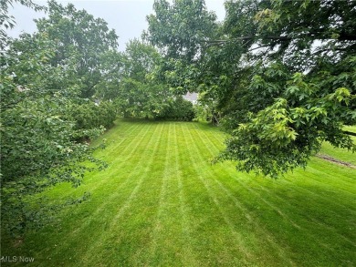 This beautiful ranch home sits on over half an acre and boasts on Green Ridge Golf Course in Ohio - for sale on GolfHomes.com, golf home, golf lot