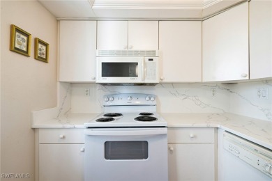 What's NEW?? How about NEW Quartz Counters AND A New, Lower on Seven Lakes Golf and Tennis Community in Florida - for sale on GolfHomes.com, golf home, golf lot