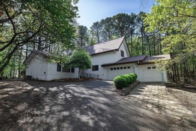 This custom built home is a one of a kind.   You will enjoy on DeSoto Golf Course in Arkansas - for sale on GolfHomes.com, golf home, golf lot