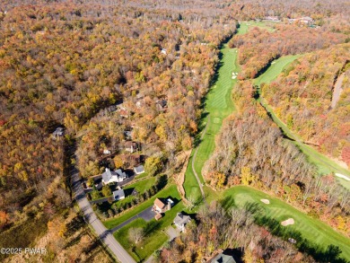 Charming Chalet with OVERSIZED SCREENED-IN PORCH in Amenity-Rich on The Hideout Golf in Pennsylvania - for sale on GolfHomes.com, golf home, golf lot