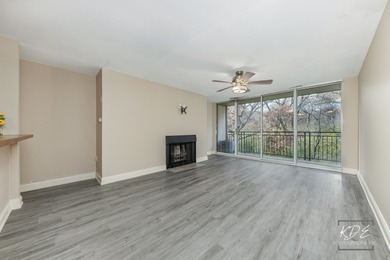 YEAR-ROUND RESORT LIVING ~ TREE HOUSE VIEWS ~ 1 BEDROOM / 1 BATH on River Bend Golf Club in Illinois - for sale on GolfHomes.com, golf home, golf lot