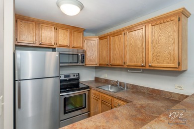 YEAR-ROUND RESORT LIVING ~ TREE HOUSE VIEWS ~ 1 BEDROOM / 1 BATH on River Bend Golf Club in Illinois - for sale on GolfHomes.com, golf home, golf lot