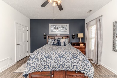 Welcome to this charming second-floor condo located in the on Kings Grant Golf and Country Club in North Carolina - for sale on GolfHomes.com, golf home, golf lot