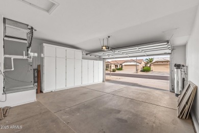 SENSATIONAL VALUE & IDEAL Location of this Paradise Model on a on Deer Valley Golf Course in Arizona - for sale on GolfHomes.com, golf home, golf lot