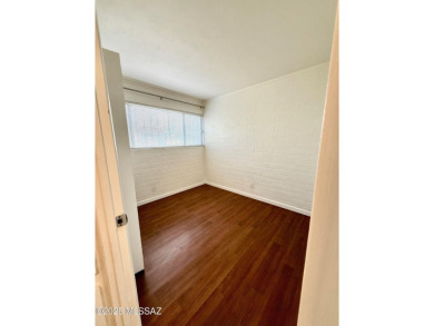 Wonderful First Story unit featuring: 2 bedrooms 1 bathroom on Randolph Park Golf Courses in Arizona - for sale on GolfHomes.com, golf home, golf lot