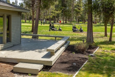 Welcome this beautiful single-story home nestled on the 7th on Sunriver Woodlands Golf Course in Oregon - for sale on GolfHomes.com, golf home, golf lot