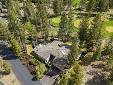 Welcome this beautiful single-story home nestled on the 7th on Sunriver Woodlands Golf Course in Oregon - for sale on GolfHomes.com, golf home, golf lot