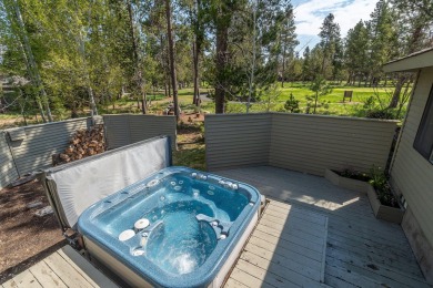 Welcome this beautiful single-story home nestled on the 7th on Sunriver Woodlands Golf Course in Oregon - for sale on GolfHomes.com, golf home, golf lot