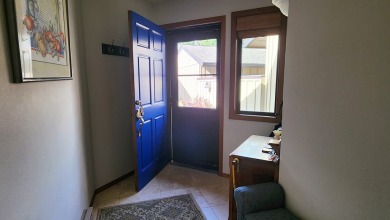 Lovely townhome in Kalispell fronting on the fairway at Buffalo on Buffalo Hill Golf Club in Montana - for sale on GolfHomes.com, golf home, golf lot