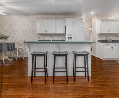 Stately Solid Brick Stunner! That's the best way to describe on Lexington Golf and Country Club in Virginia - for sale on GolfHomes.com, golf home, golf lot