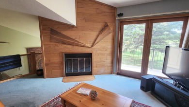 Lovely townhome in Kalispell fronting on the fairway at Buffalo on Buffalo Hill Golf Club in Montana - for sale on GolfHomes.com, golf home, golf lot