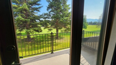 Lovely townhome in Kalispell fronting on the fairway at Buffalo on Buffalo Hill Golf Club in Montana - for sale on GolfHomes.com, golf home, golf lot