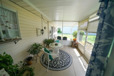 Charming, Cozy & Comfortable Home For Sale in Spruce Creek South on The Links of Spruce Creek in Florida - for sale on GolfHomes.com, golf home, golf lot
