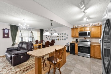 This beautiful villa is in the On Top of the World, a Premiere on On Top of the World Golf Course in Florida - for sale on GolfHomes.com, golf home, golf lot