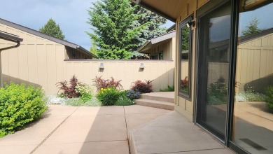 Lovely townhome in Kalispell fronting on the fairway at Buffalo on Buffalo Hill Golf Club in Montana - for sale on GolfHomes.com, golf home, golf lot