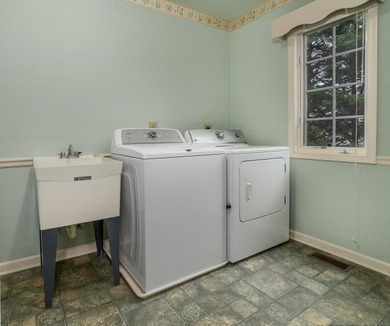 Stately Solid Brick Stunner! That's the best way to describe on Lexington Golf and Country Club in Virginia - for sale on GolfHomes.com, golf home, golf lot