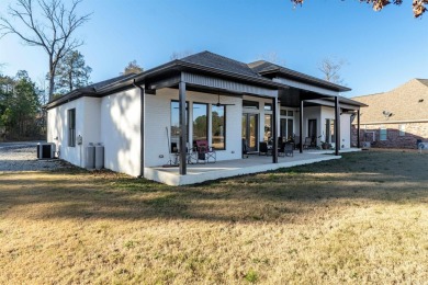 So you are planning to retire this year, come to Hot Springs on Isabella Golf Course  in Arkansas - for sale on GolfHomes.com, golf home, golf lot