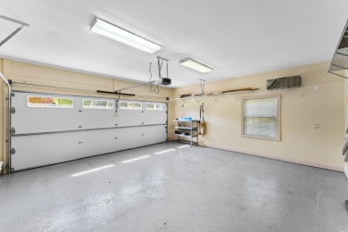 SELLERS SAY SELL! MOTIVATED & BRING ALL REASONABLE OFFERS!! on Toqua Golf Course - Loudon County in Tennessee - for sale on GolfHomes.com, golf home, golf lot