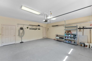 SELLERS SAY SELL! MOTIVATED & BRING ALL REASONABLE OFFERS!! on Toqua Golf Course - Loudon County in Tennessee - for sale on GolfHomes.com, golf home, golf lot