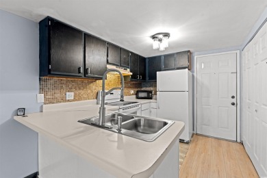 6.5 miles to Surfside Pier and gated community efficiency for on Heron Point Golf Club in South Carolina - for sale on GolfHomes.com, golf home, golf lot