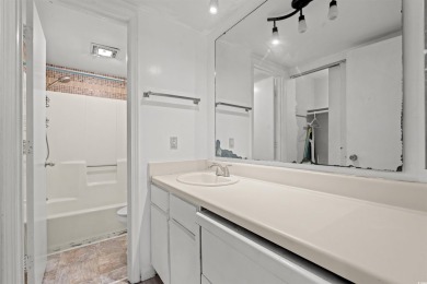 6.5 miles to Surfside Pier and gated community efficiency for on Heron Point Golf Club in South Carolina - for sale on GolfHomes.com, golf home, golf lot