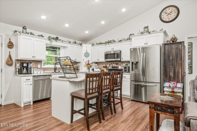 This beautifully maintained 2023 built 2 bed 2 bath home on Lake Tansi Village Country Club in Tennessee - for sale on GolfHomes.com, golf home, golf lot
