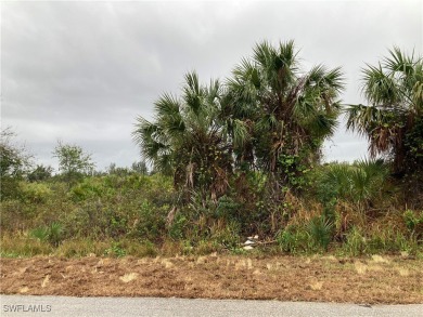 Building lot available in beautiful South Gulf Cove located in on Rotonda Golf and Country Club - Long Marsh  in Florida - for sale on GolfHomes.com, golf home, golf lot