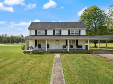 Welcome to 695 Maple Street in Stanton, KY. Situated on an on Beechfork Golf Club in Kentucky - for sale on GolfHomes.com, golf home, golf lot