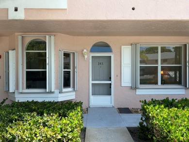 Step inside to a newly remodeled, first-floor corner condo on The Little Club in Florida - for sale on GolfHomes.com, golf home, golf lot