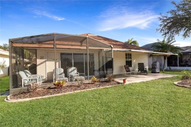 This stunning 2 bedroom, plus bonus room, Onyx model home is on Monarch At Royal Highlands in Florida - for sale on GolfHomes.com, golf home, golf lot