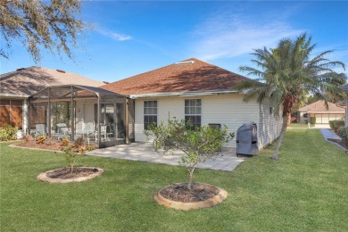This stunning 2 bedroom, plus bonus room, Onyx model home is on Monarch At Royal Highlands in Florida - for sale on GolfHomes.com, golf home, golf lot