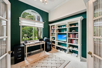 EGRET LANDING centrally located & lots of amenities! Move-in on The Golf Club of Jupiter in Florida - for sale on GolfHomes.com, golf home, golf lot