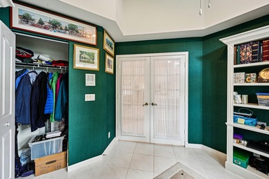 EGRET LANDING centrally located & lots of amenities! Move-in on The Golf Club of Jupiter in Florida - for sale on GolfHomes.com, golf home, golf lot