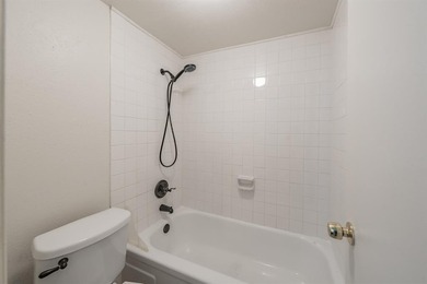 !!!PRICED BELOW APPRAISED VALUE!!! Welcome to 6107 Spyglass on Mesquite Municipal Golf Course in Texas - for sale on GolfHomes.com, golf home, golf lot